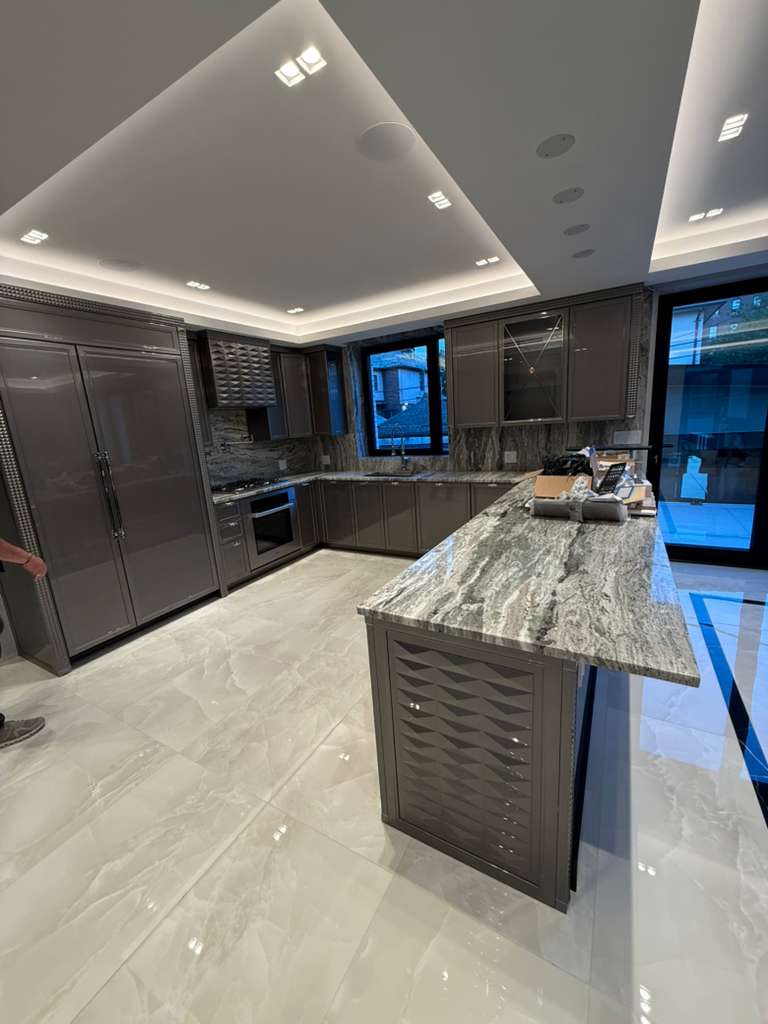 Finished kitchen after cleaning